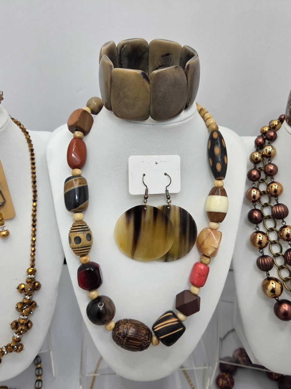 HUGE 34-Pc Vintage Jewelry Lot LUCKY, CHICOS, CLOISONNÉ Estate Necklace Bracelet - Picture 2 of 15